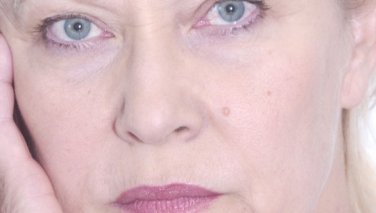 La vieille qui marchait dans la mer - IMG 1