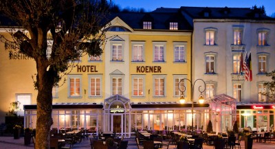 ban HOTEL-KOENER-TERRASSE-ENTREE-2200x1200